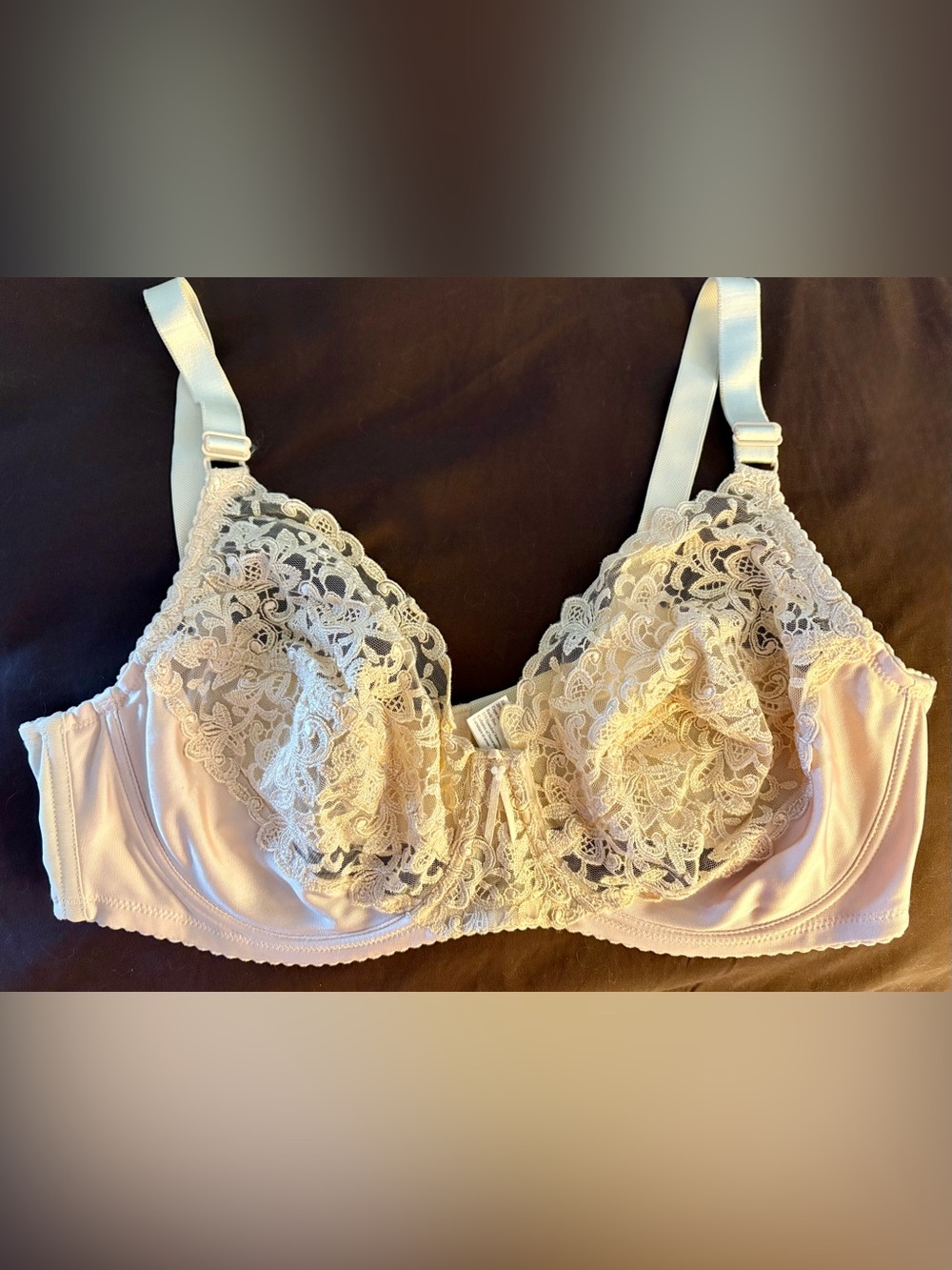 Wacoal Tapestry Lace Underwire Bra 38D in Cream / Discontinued #85109